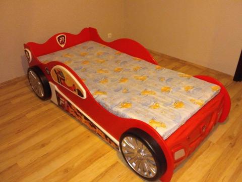 Łóżko Formuła 1, łóżeczko dziecięce za mniej niż połowę ceny nowego !