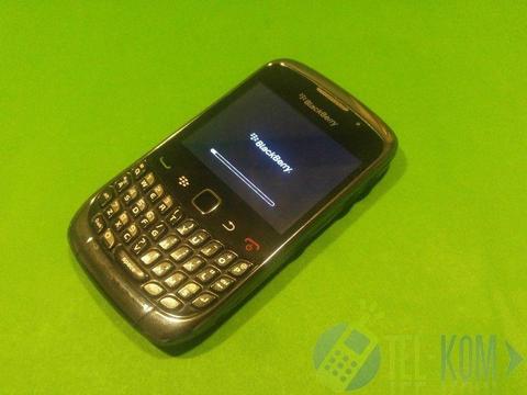 B.Ładny BlackBerry CURVE 9300 Black