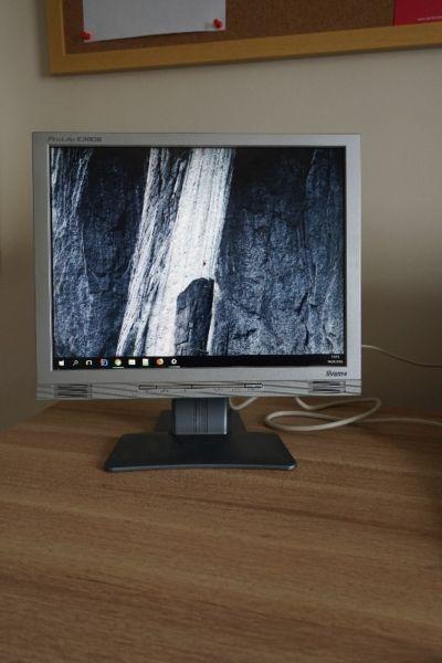 MONITOR IIYAMA E380S