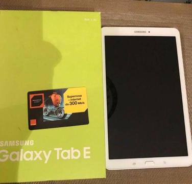 Tablet Samsung Galaxy TAB E 8GB 3G 9.6' SM-T561 Biały