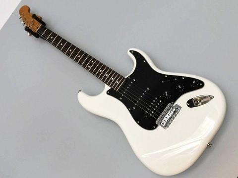 FENDER Stratocaster Modern Player Gitara elektryczna