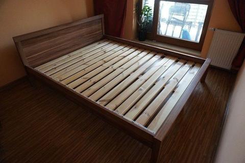 Stelaż łóżka/rama łóżka (na materac 200 cm x 160 cm)