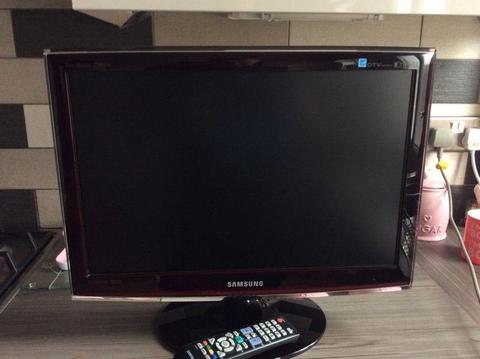Tv i Monitor Samsung 20