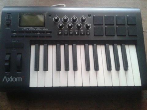 Sprzedam M-AUDIO AXIOM 25 II