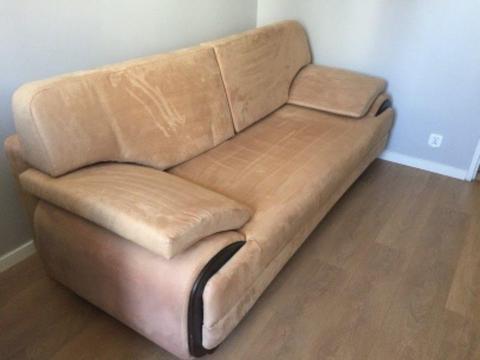 Wygodna sofa z funkcją spania stan BDB