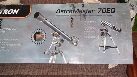 Sprzedam teleskop AstroMaster 70 EQ