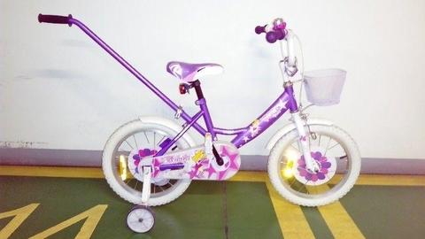 sprzedam rowerek dla dziewczynki powyżej 3 lat
