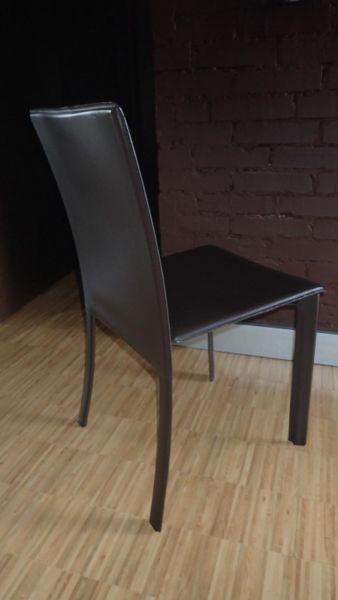 Krzesła z eko skóry