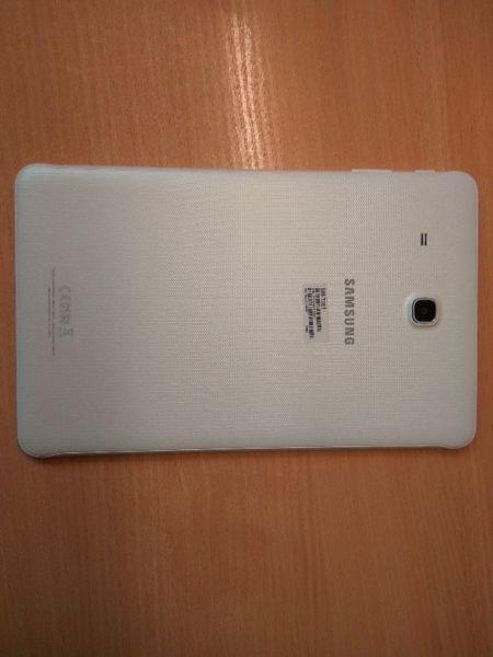 Samsung Galaxy Tab E T561
