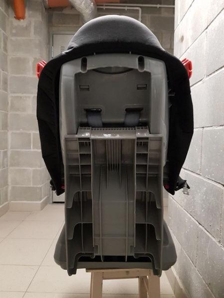 Fotelik samochodowy 4Baby waga dziecka 9-25kg