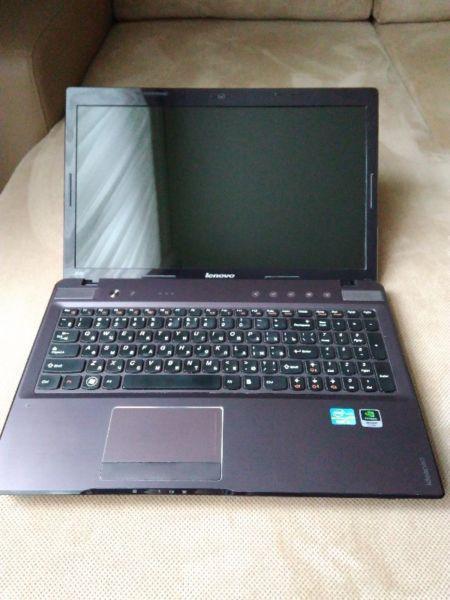 Laptop Lenovo Z570