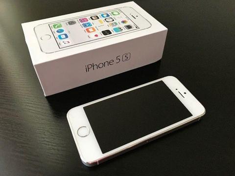 iPhone 5S 16GB srebrny