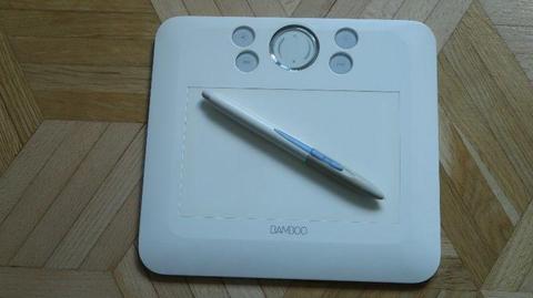 Tablet graficzny Wacom Bamboo Fun Small - CTE-450