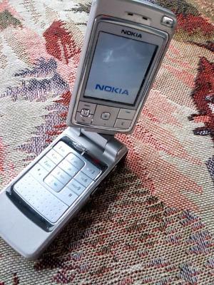 Stary telefon Nokia 6260