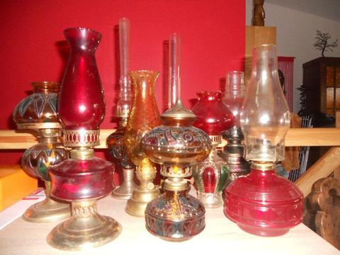 Kolekcja orginalnych lamp naftowych