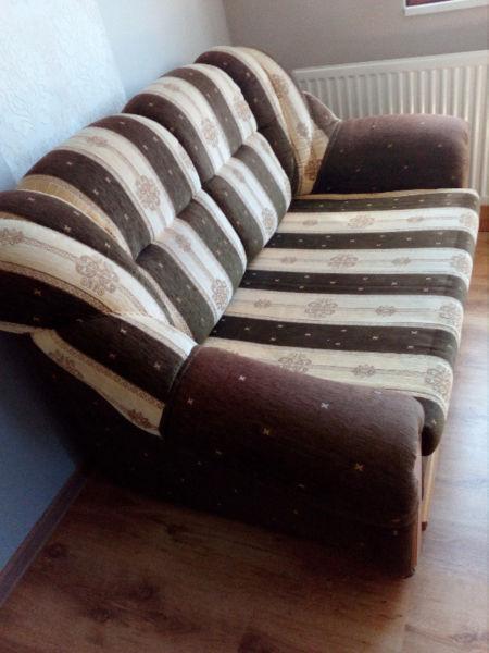 Sofa rozkładana w dobrym stanie Tanio