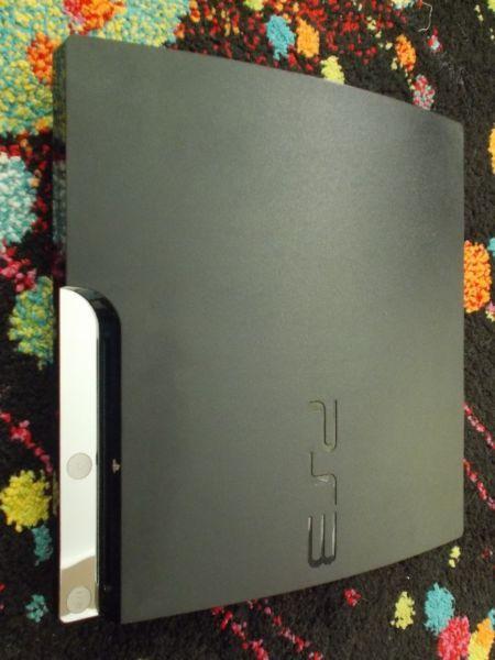 Konsola Sony PS3 Slim Model CECH 2504b, 320 GB + move + kamera + pady + 11 gier OKAZJA!!!