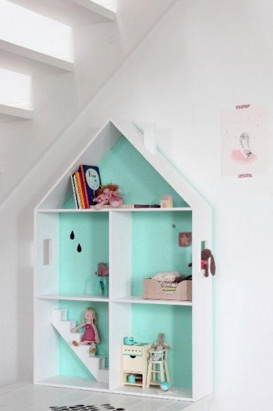 Domek dla lalek/półka do pokoju dziecka