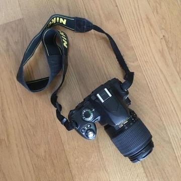 NA SPRZEDAŻ Nikon D40 z dwoma obiektywami