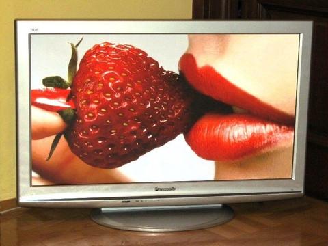 TV PANASONIC Viera PLAZMA 42' FullHD 100Hz DVB-T MPEG4 3xHDMI bdb stan