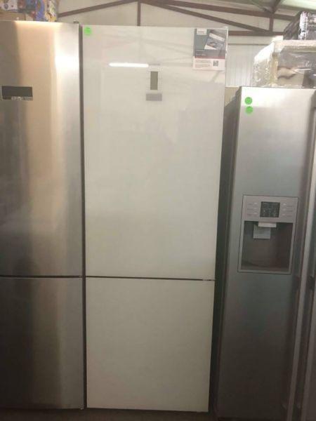 SKLEP AGD, Lodówka Siemens, 70 cm szerokość, białe szkło, NO FROST