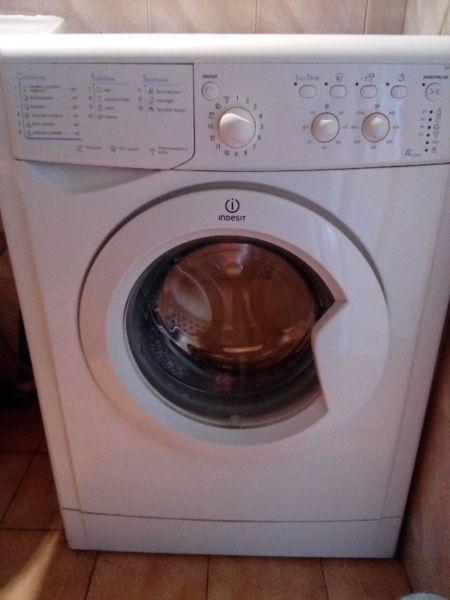 Pralka Indesit IWSC4105 PL