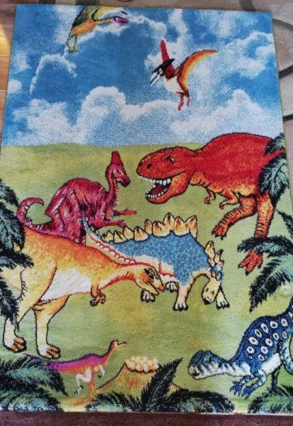 Dywan w dinozaury