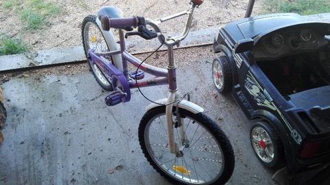 Sprzedam rower, rowerek dla dziecka BMX z hamulcami przód i tył