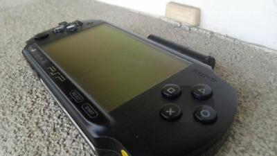 PSP, konsola, gra, e1004,jak nowa