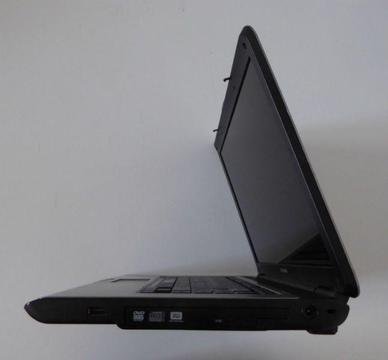 Sprzedam laptop Toshiba L300D AMD 1.9GHz 2GB 120GB