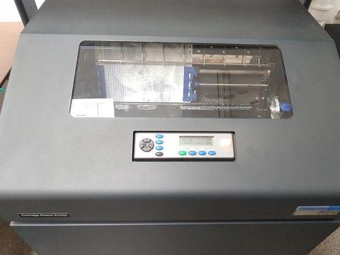 Przemysłowa drukarka liniowa Printronix P7210