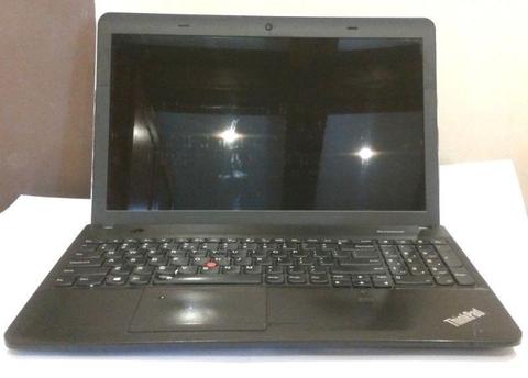 Laptop Lenovo ThinkPad E540; i5, 6GB RAM, 500HDD; etui + podstawka!!!