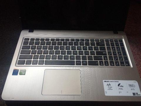 Laptop ASUS X540L, stan idealny