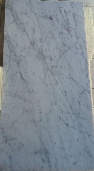 Płytki marmur Bianco Carrara C 60 x 30 x 2 cm