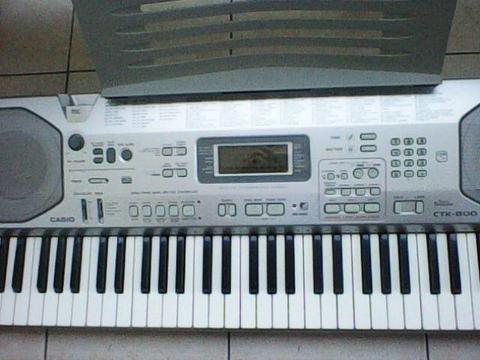 organy syntezator keyboard CASIO-CTK 800