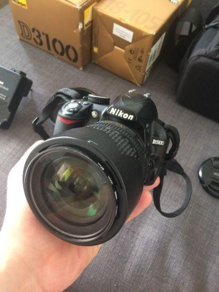 Aparat Nikon D3100 mały przebieg,dużo akcesoriów, obiektyw 18 - 105 mm