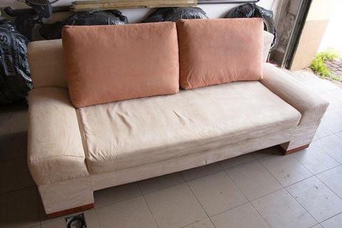 Wypoczynek rozkładane łóżko sofa wersalka kanapa leżanka pojemnik na pościel