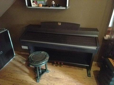 Yamaha Clavinova P-230