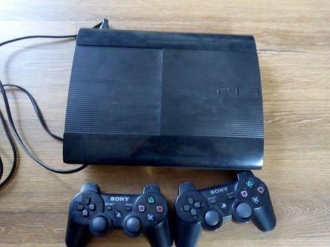 Konsola PS3 (PlayStation 3) Super Slim 500 GB / 2x Pad / 9 Gier