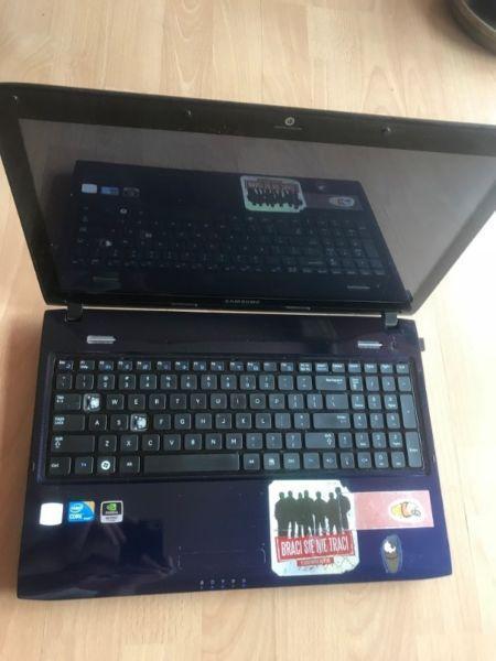 Laptop samsung R590 sprawny