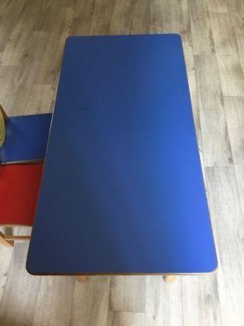 2 stoły i 6 krzesełek