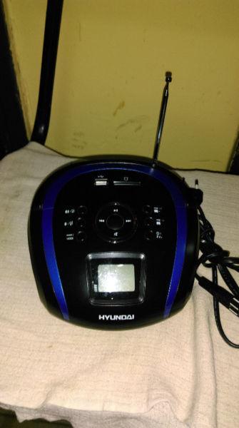 Radioodtwarzacz USB , SD Hyundai TR1088BT Bluetooth