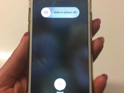 Iphone 6 uszkodzony ekran