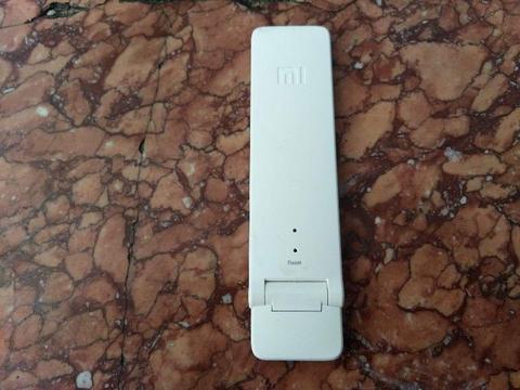 Xiaomi Mi WiFi repeater 2 wzmacniacz sygnału 300