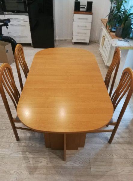 Komplet mebli do salonu lub jadalni (stół, 10 krzeseł, fotele, komody, stolik kawowy)
