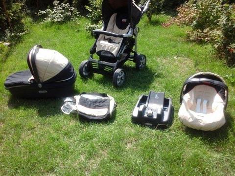 Sprzedam wózek jak nowy Navetta per perego