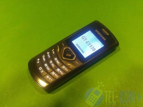 Ładny SAMSUNG E1170 Black Telefon nie ładuje