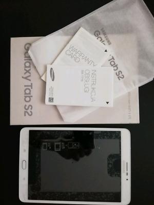 Sprzedam tablet Samsung Galaxy Tab S2 8.0 LTE
