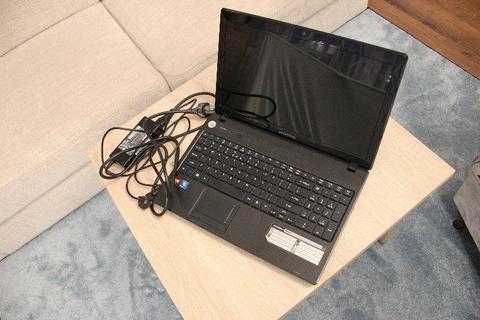 Laptop emachines model E642G (uszkodzony)