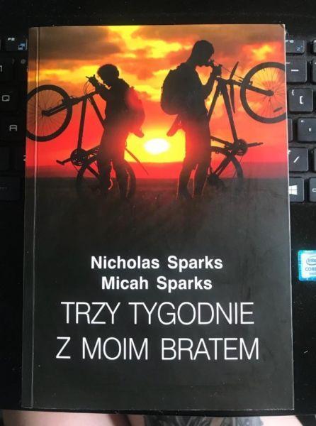 Trzy tygodnie z moim bratem Nicholas Sparks Micah Sparks